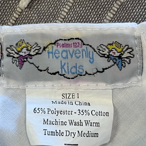 Size 1 V Monogram Bloomers - Picture 3 of 3